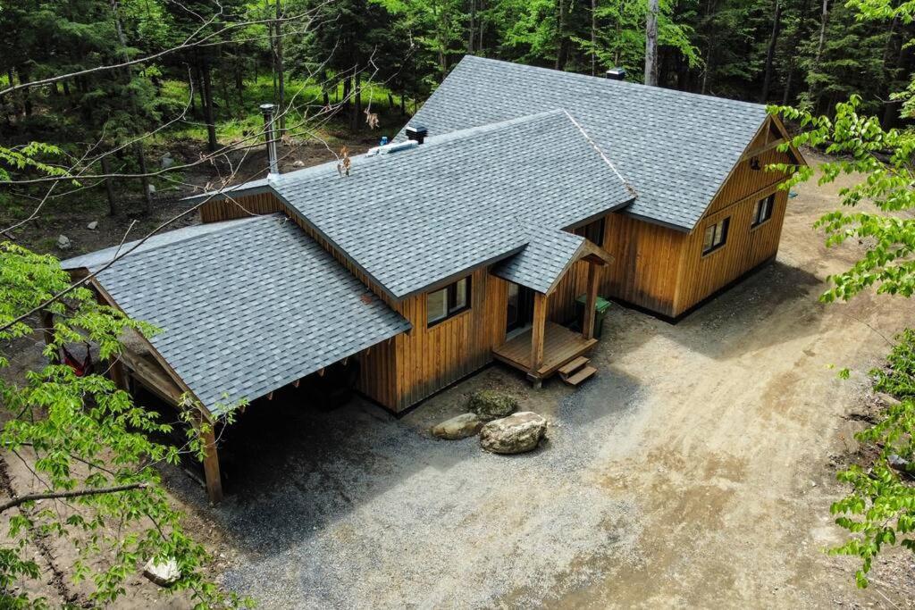 Chalet Deschamps- Spa- Chien Accepte- Nature- Estrie Mansonville Exteriör bild