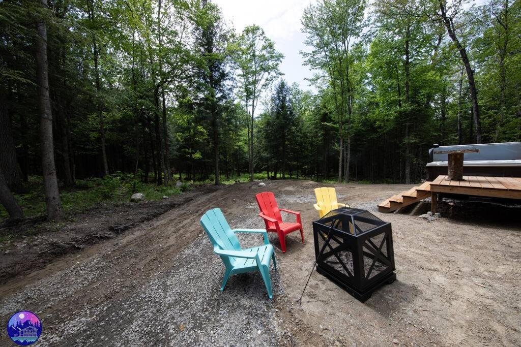 Chalet Deschamps- Spa- Chien Accepte- Nature- Estrie Mansonville Exteriör bild
